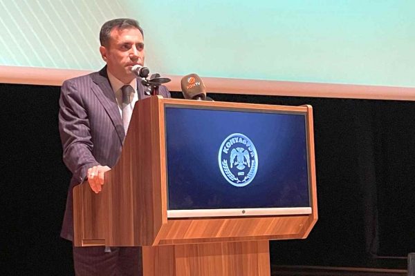 Konyaspor’da Fatih Özgökçen yeniden başkan seçildi: