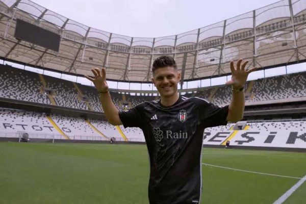 Galatasaray’dan Beşiktaş’a sert tepki,”Bu kirli oyunun hesabını soracağız”