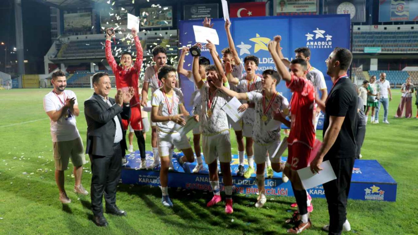 ANALİG Futbol Türkiye Birinciliği müsabakaları Karabük'te tamamlandı