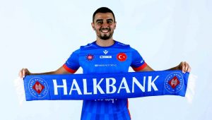 Halkbank Erkek Voleybol Takımı, İzzet Ünver'i transfer etti