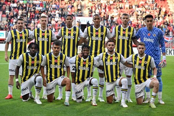 Fenerbahçe tek golle gruplarda