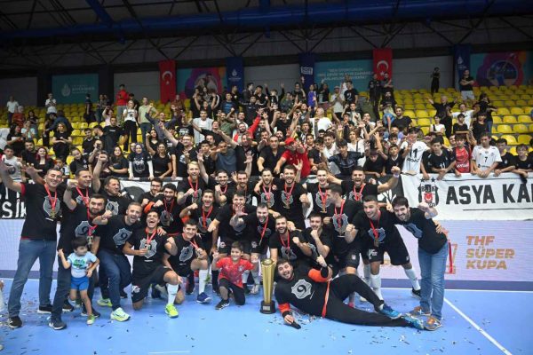 Hentbol: Erkekler Süper Kupa Beşiktaş’ın