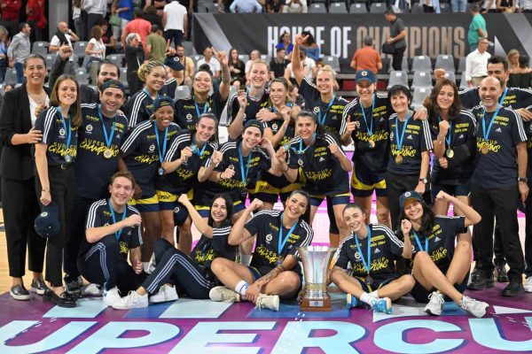 Avrupa Süper Kupa’da Şampiyon Fenerbahçe