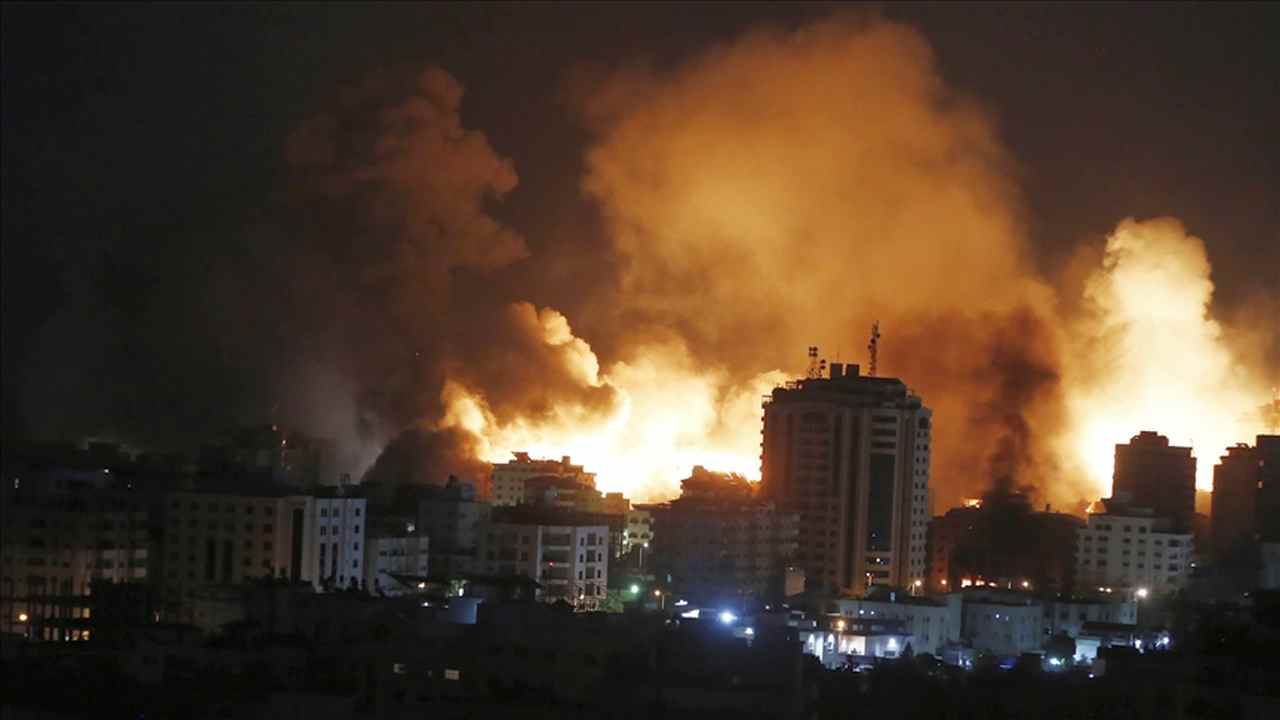İsrail’in Gazze’ye düzenlediği hava saldırısında iki gazeteci hayatını kaybetti