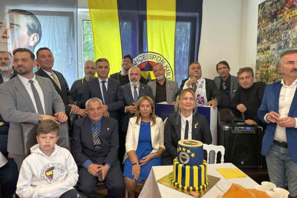 Hamburg Fenerbahçeliler Derneği’nin  Coşkulu Yeni Lokal Açılışı 