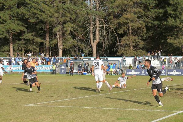 Kuzey Makedonya 1. Lig takımlarından KF Gostivar’ın maçında Filistin’e destek