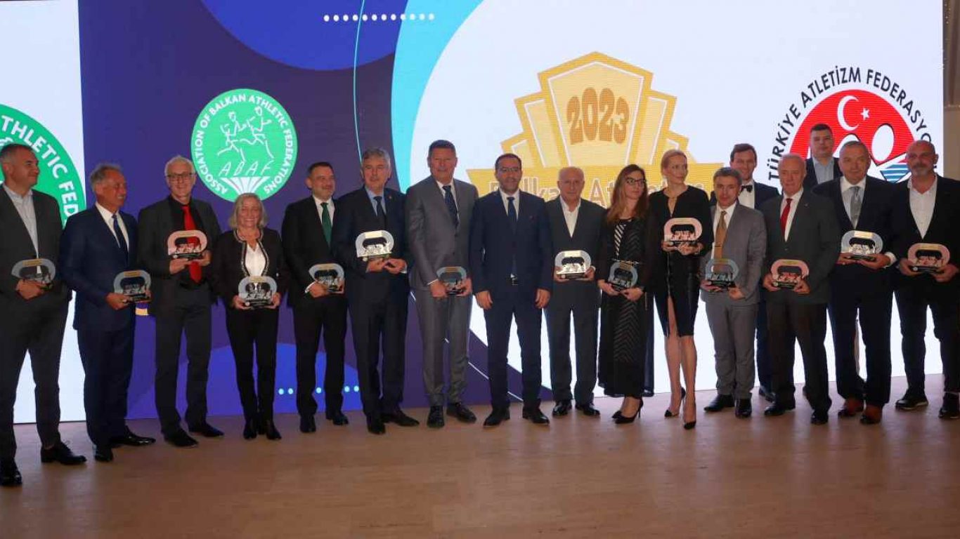 Balkan Atletizm Federasyonları Birliği Kongresi'nin gala gecesi İstanbul'da yapıldı