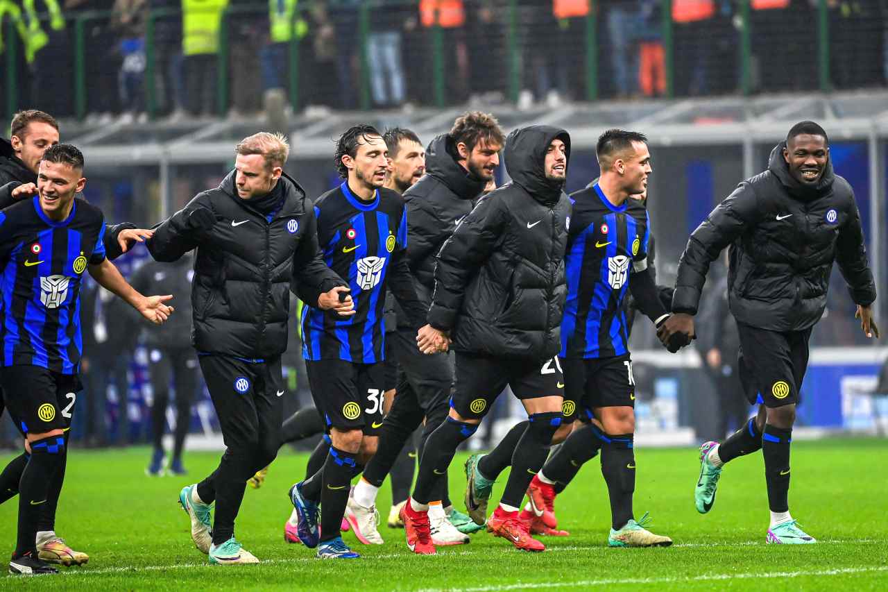 Hakan Çalhanoğlu’nun 1 gol, 1 asist kaydettiği maçta Inter, Udinese’yi 4-0 yendi