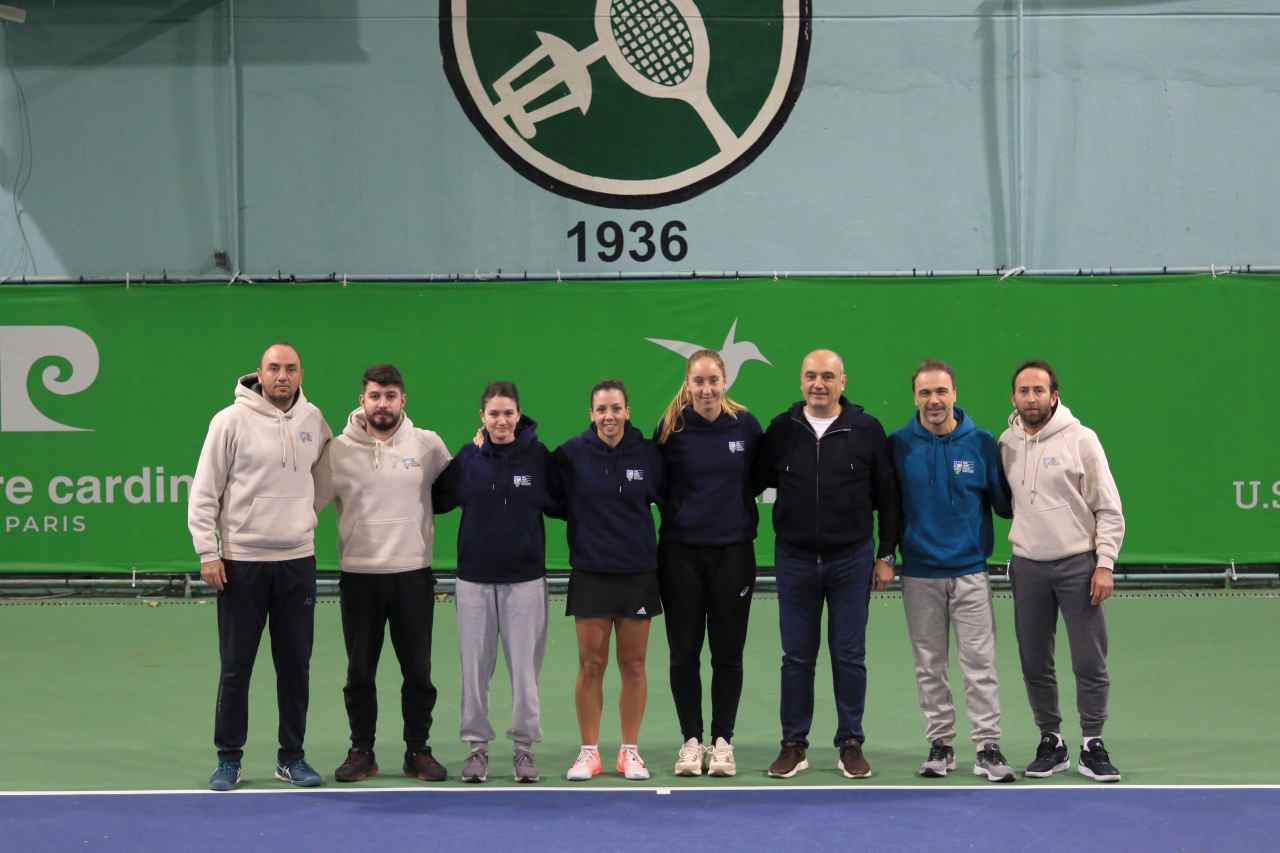 Cacharel Türkiye Tenis Ligi Finalleri’nde kadınlarda finalistler belli oldu