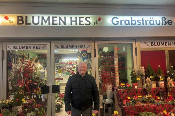 BLUMEN HES wünscht Frohe Weihnachten!