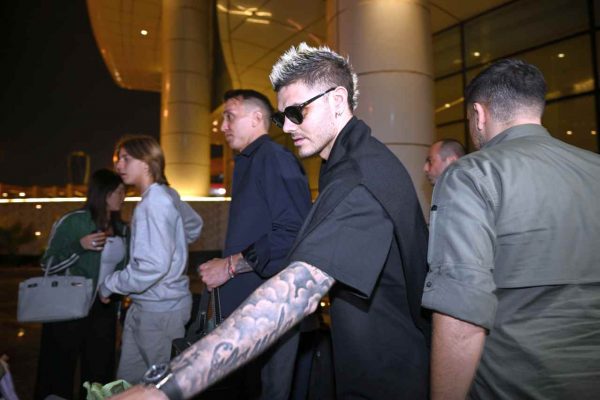 Galatasaray kafilesi İstanbul’a döndü