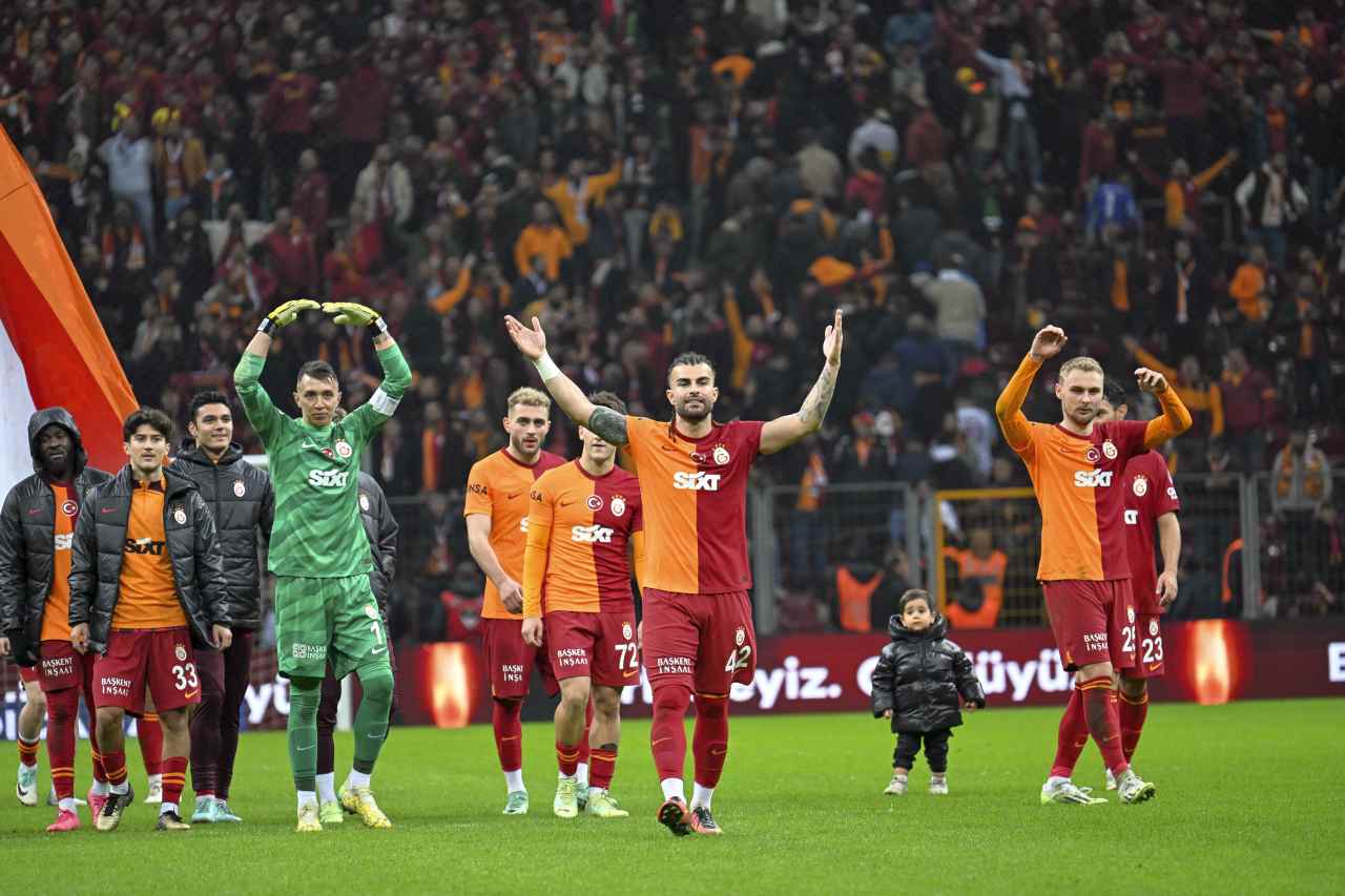 Galatasaray, Konyaspor’u 3-0’la geçti, zirvede puan puana yarışı sürdürdü