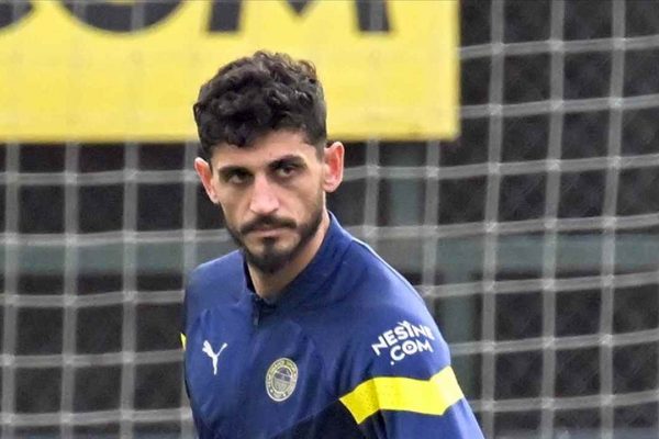 Samet Akaydın, Panathinaikos’a transferi için Atina’da
