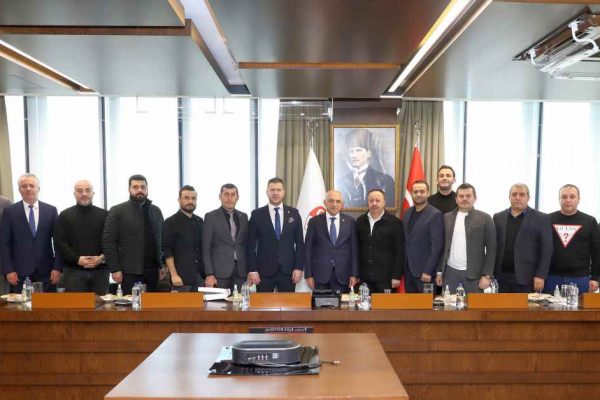 2. ve 3. Lig Kulüpler Birliği, TFF Başkanı Büyükekşi ile görüştü