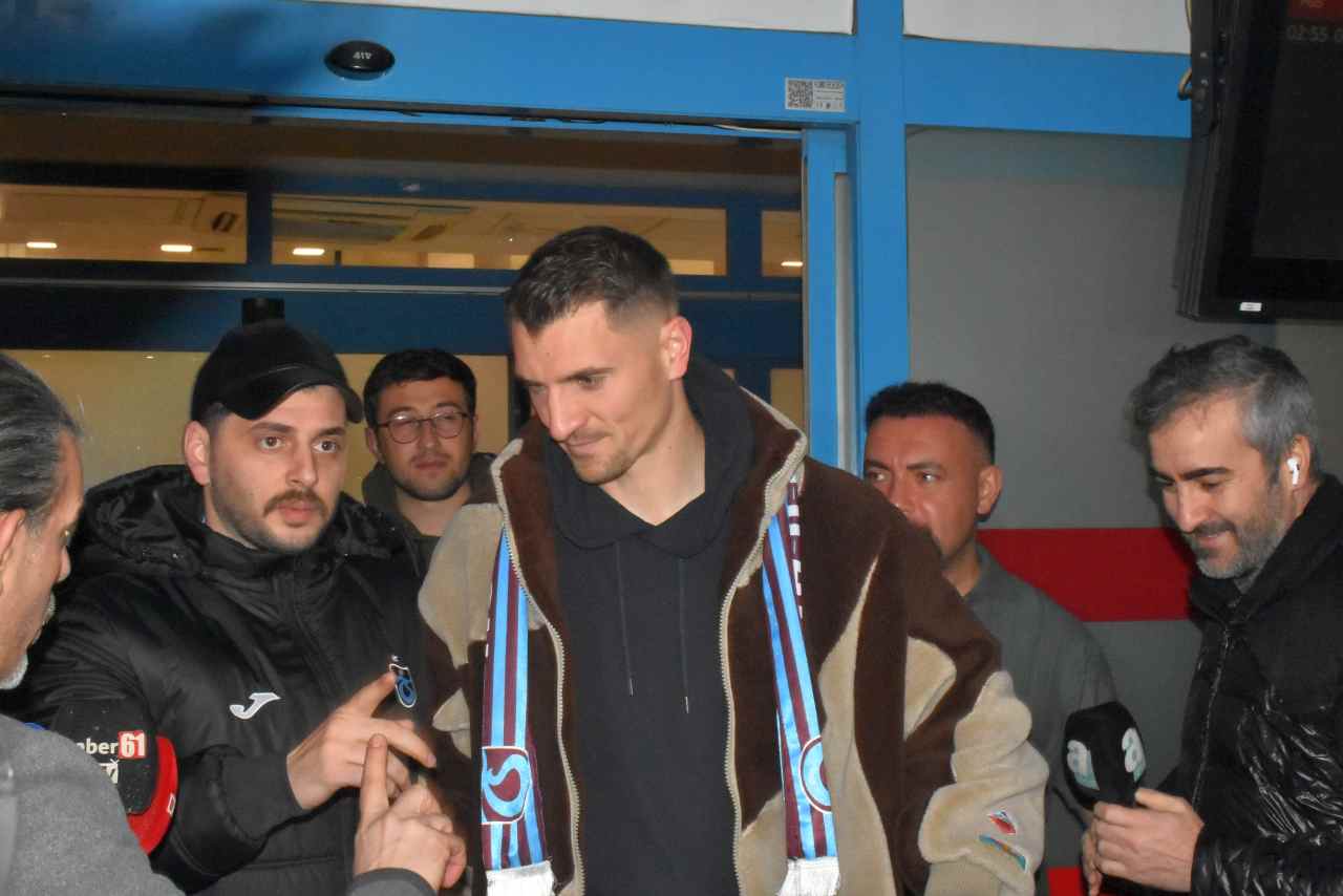 Thomas Meunier, Trabzon’a geldi