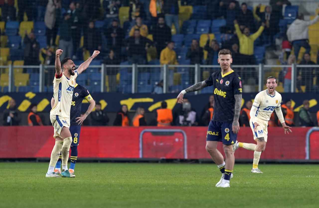 Ankaragücü, Fenerbahçe’yi evine mağlup yolladı