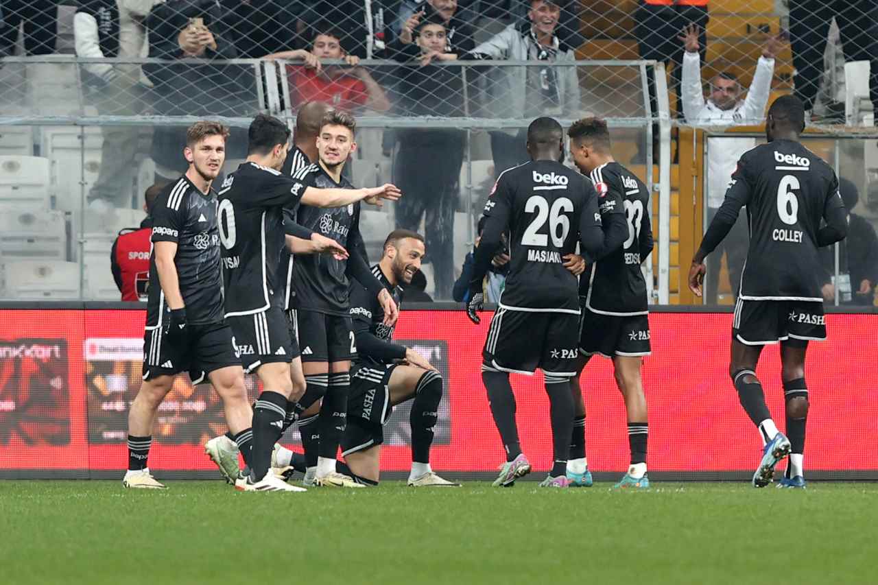 Beşiktaş, Ziraat Türkiye Kupası’nda yarı finale yükseldi