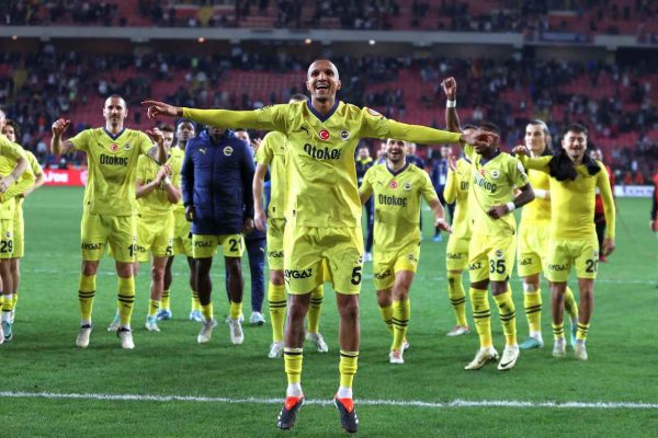 Fenerbahçe’ye 45 dakika yetti!