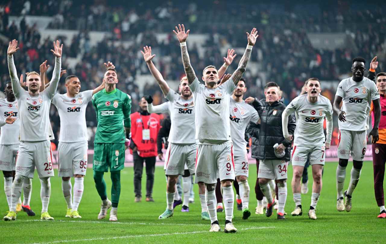 Beşiktaş derbisini 1-0 kazanan Galatasaray, yenilmezlik serisini 16 maça çıkardı