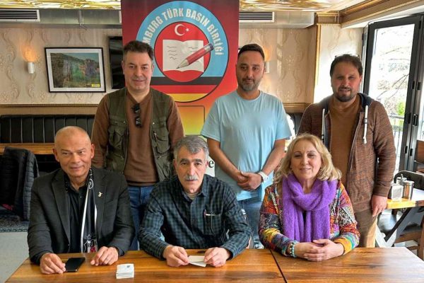 HAMBURG TÜRK BASIN BİRLİĞİ’NDE AHMET DURMUŞ DÖNEMİ