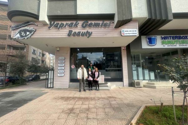 “Biz hizmet için buradayız”