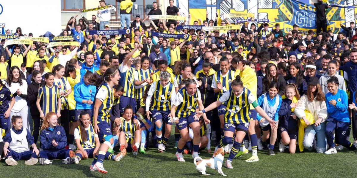Kadınlar derbisinde Fenerbahçe, Galatasaray’ı yendi
