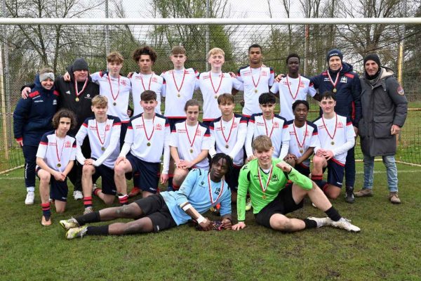 Das HFV Team Jg. 2008 gewinnt das NordFV U16 B2 Länderturnier in Hamburg