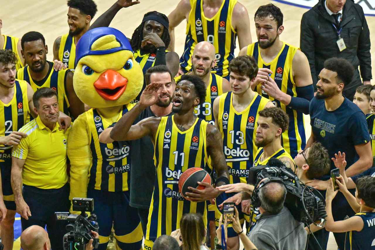 Fenerbahçe, Berlin’i yıktı