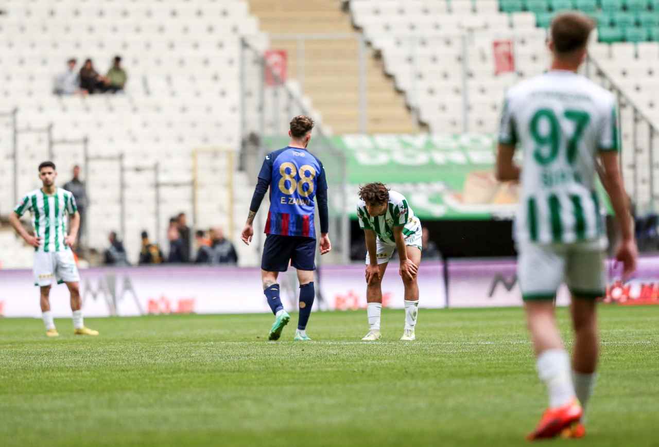 Süper Lig şampiyonluğu yaşayan Bursaspor TFF 3. Lig’e düştü