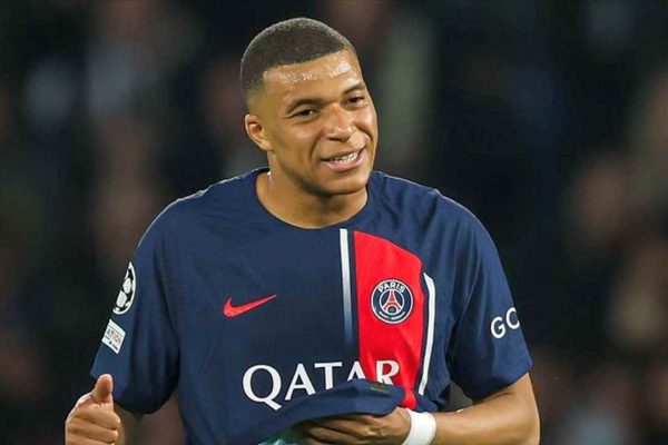 Fransız yıldız Kylian Mbappe, sezon sonunda PSG’den ayrılıyor