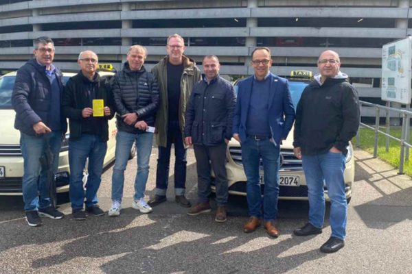 Taxen am Helmut Schmidt Airport -Gleiches Recht für alle