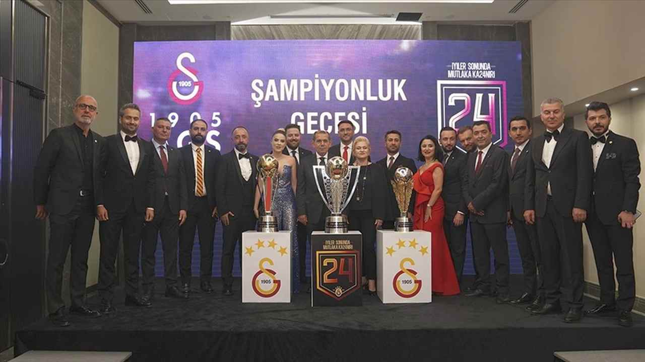 Galatasaray, 24. şampiyonluğunu Ankara’da kutladı