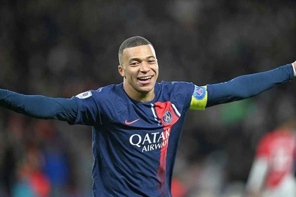 Real Madrid, Mbappe’yi renklerine bağladı