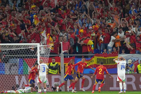 İspanya, İtalya’yı tek golle devirdi
