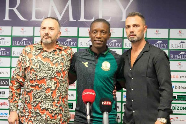 Sakaryaspor, kanat oyuncusu Max Gradel’i kadrosuna kattı