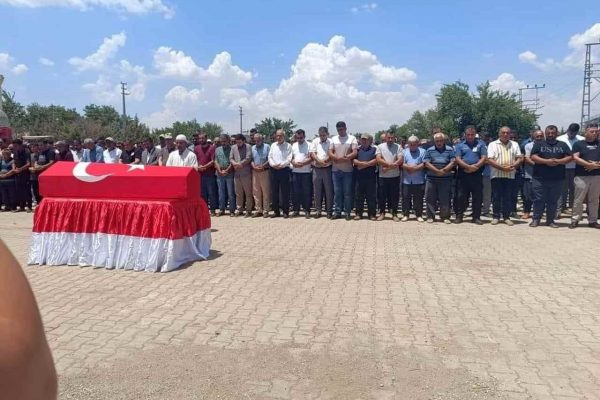 Genç yaşta hayata veda eden Polis Memuru Alican Köse, son yolculuğuna uğurlandı…