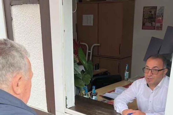 Ali Simsek ile milletvekili ofisinde açık Pencere Sohbetleri