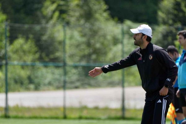 Selçuk İnan, Süper Lig’deki başarılarıyla depremzede Gaziantep halkını mutlu etmek istiyor