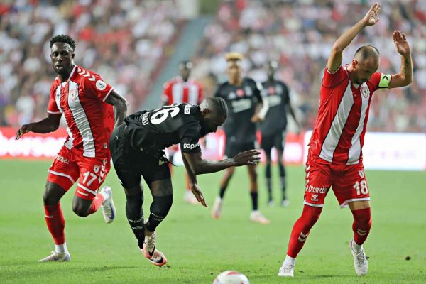 Beşiktaş, Samsunspor’u 2-0 yendi