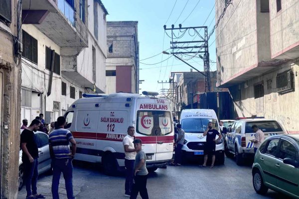 Gaziantep’te pres makinesine sıkışan 1 kişi hayatını kaybetti