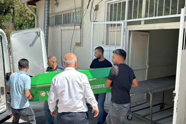  Gaziantep’te manavın tüfekle üzerlerine ateş açtığı çocuklardan biri öldü