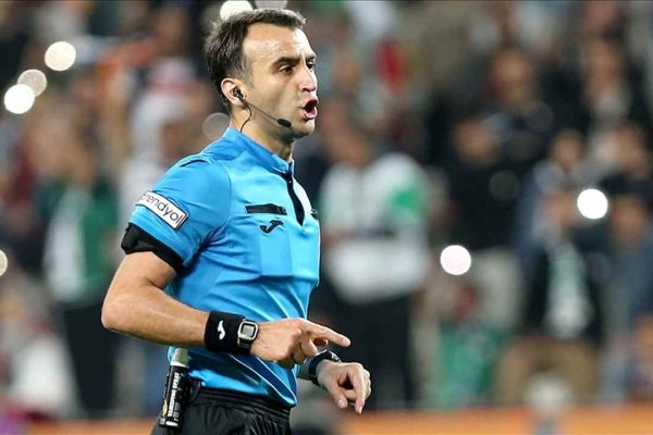 Fenerbahçe-Galatasaray derbisini, hakem Atilla Karaoğlan yönetecek