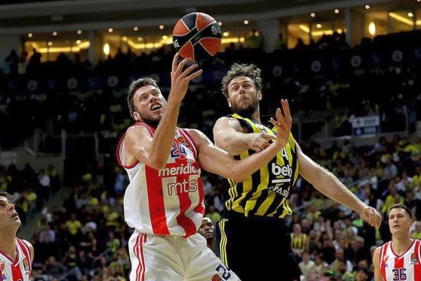 Fenerbahçe Beko THY Avrupa Ligi’nde ilk yenilgisini aldı