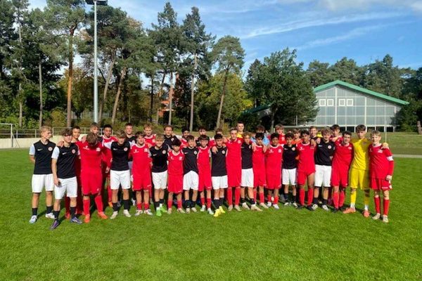 HFV 2010er U15 zu Vergleichsspielen in Berlin