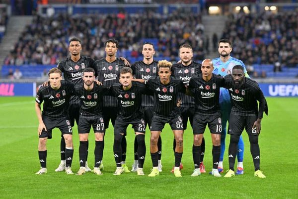 Beşiktaş, Fransa’da 3 puanı tek golle aldı