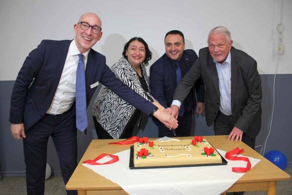 “Uyumun başarılı örneğisiniz”