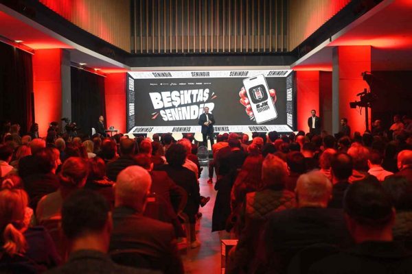 Beşiktaş Kulübünün resmi uygulaması “BJK SuperApp” tanıtıldı