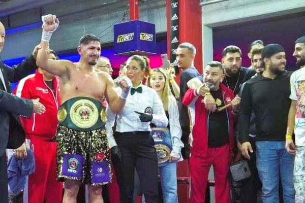 EMRE ÇUKUR, KITALAR ARASI BOKS ŞAMPİYONU