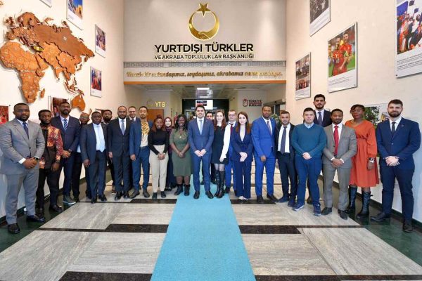 DÜNYANIN DÖRT BİR YANINDAN DİPLOMATLAR TÜRKÇE’DE BULUŞTU