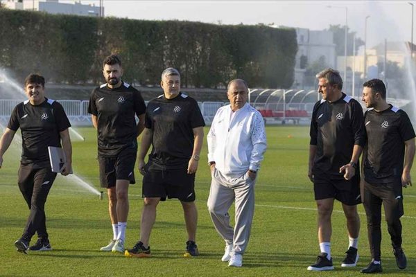Fatih Terim, yeni takımı Al-Shabab’ın başında ilk antrenmanına çıktı